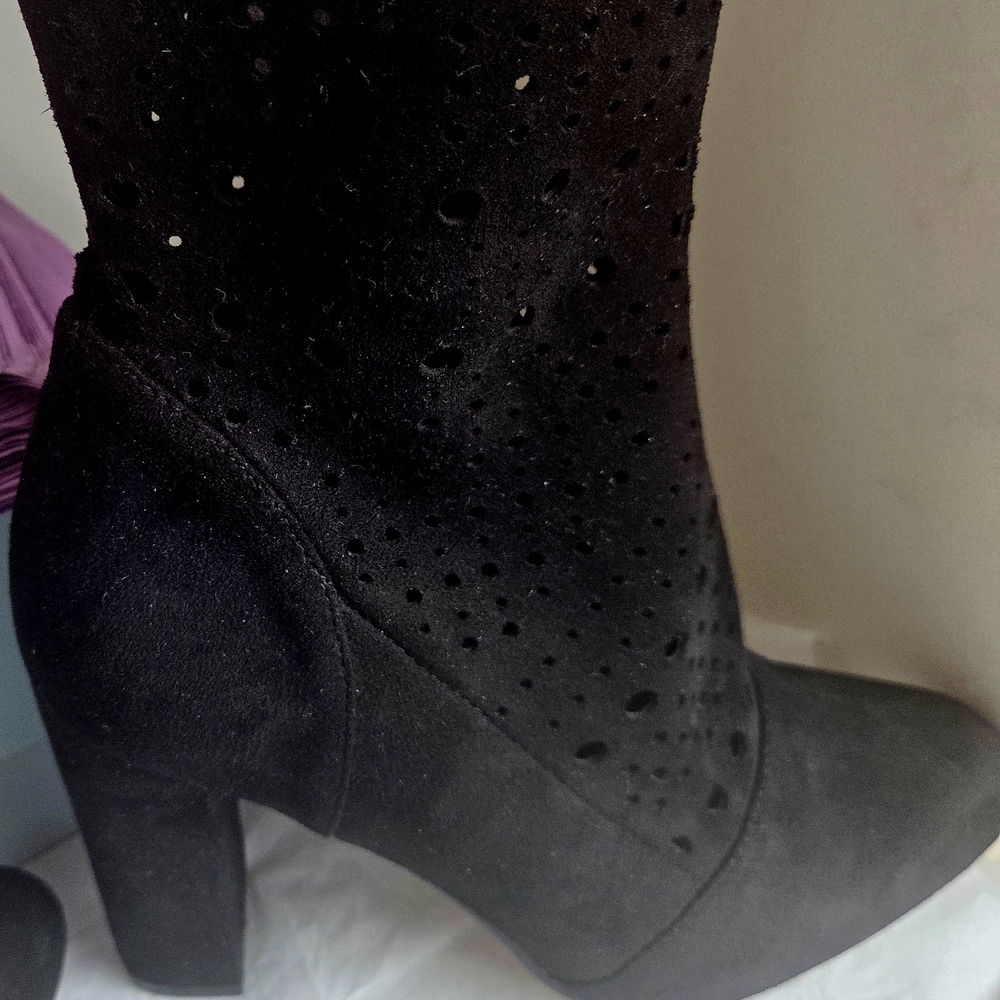 Steve Madden Black Suede Perforated Block Heel Ankle Boots